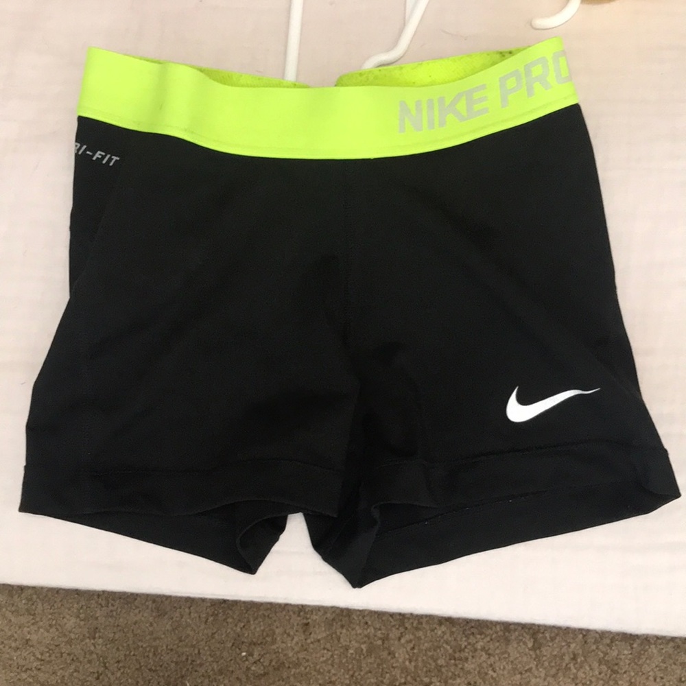 nike spandex
